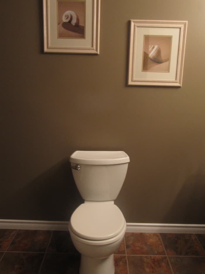 How to Paint the Wall Behind the Toilet Tank Dengarden