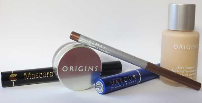 The Best Makeup for Sensitive Eyes.