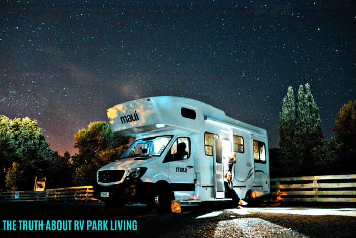 Residing year round in a recreational vehicle has many benefits, but it also has some drawbacks.