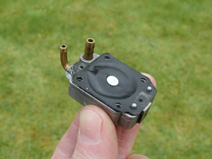 String Trimmer (Strimmer) Won't Work 2Stroke Engine and Carburetor