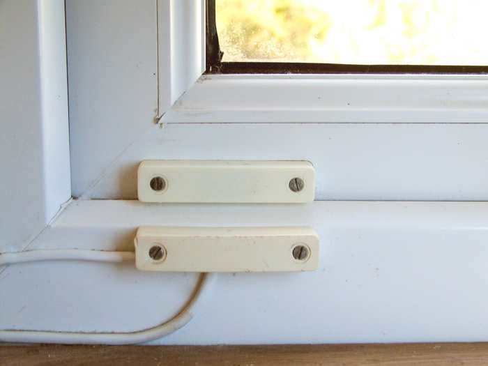 How Do I Fix My Home Security Alarm? (Top Repair Tips) - HubPages