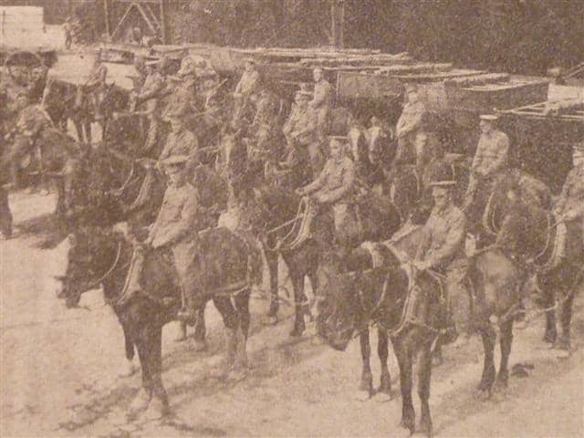 Pontoon section of British engineers disembarked on the quay at Boulogne.