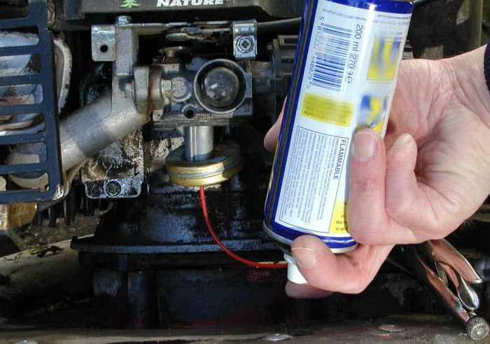 If the engine still won't start after cleaning the bowl nut, and the float works okay and allows fuel into the bowl, try cleaning the jet with carb cleaner.