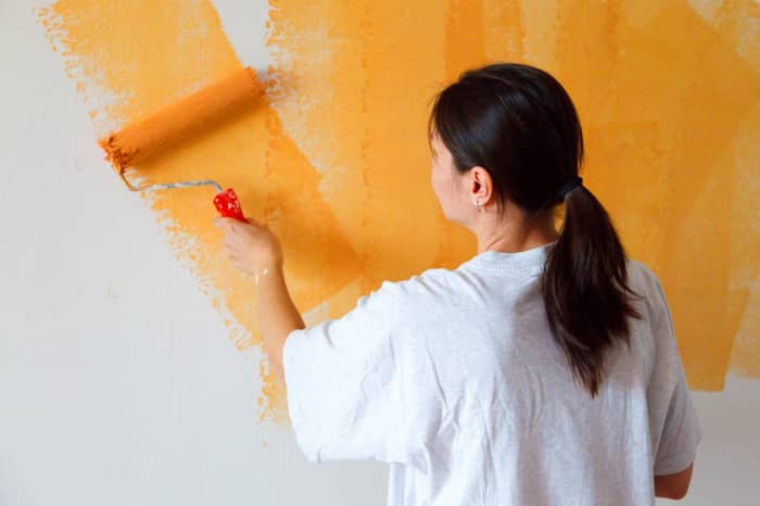 Remove paint from your clothes with these simple tricks!