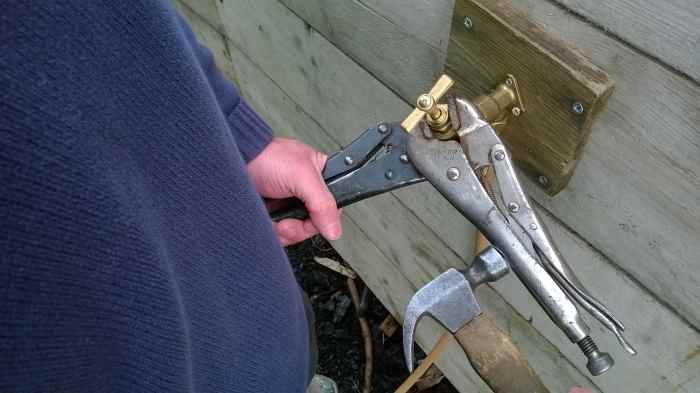 A second vise grips comes in useful