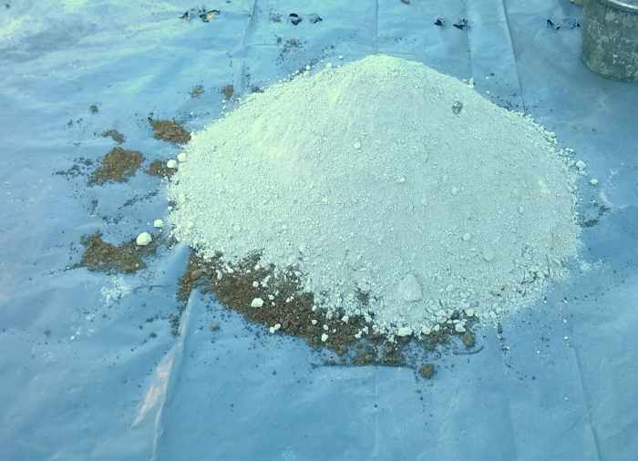 8 Steps to Mixing Concrete by Hand (for Beginners) Dengarden