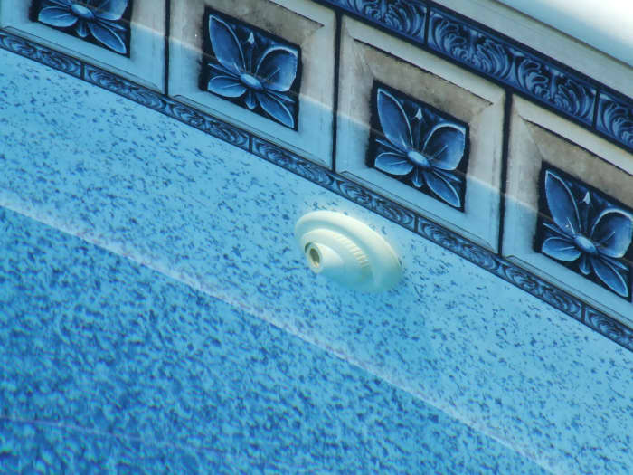 These are the pool return lines, remove the plugs from the return lines and install the nozzles.
