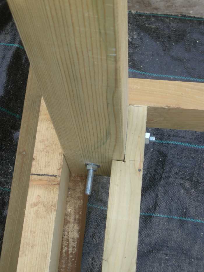 How to Build a Floating Deck StepbyStep Guide Dengarden