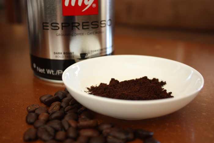 Not many people know that coffee grounds can absorb unwanted odors like cigarette smoke.