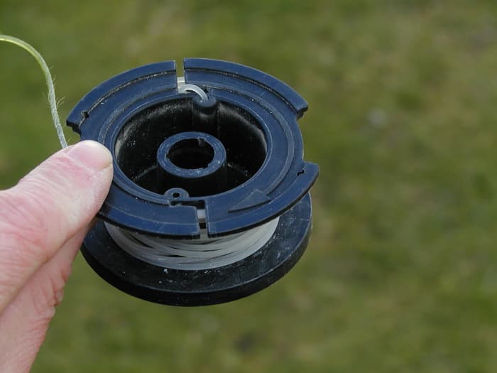 String trimmer spool