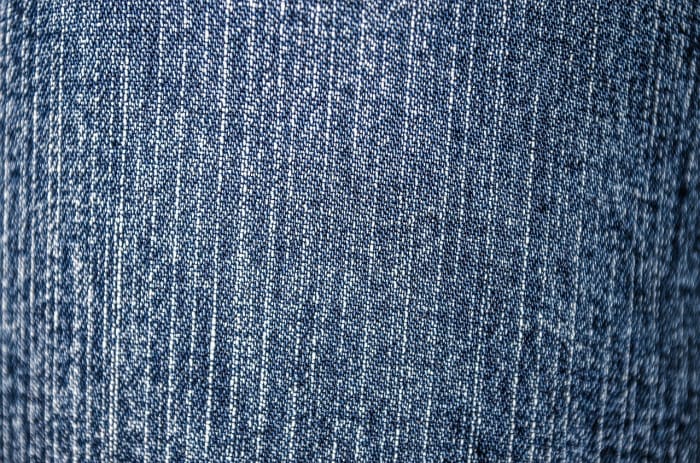 Tate-ochi or vertical falling: the forming of faded vertical lines.