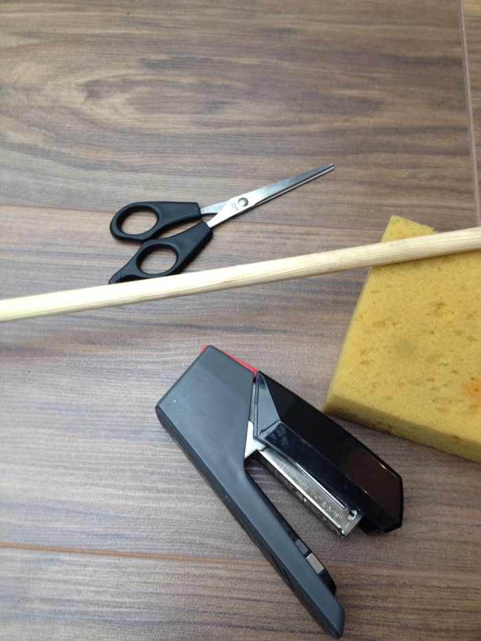 How to Paint Behind a Radiator, Into Tight Gaps, or Behind Pipes