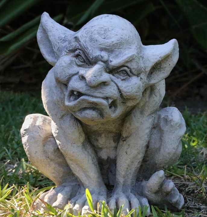 Top Tackiest Garden Ornaments You Love/Hate to See Dengarden