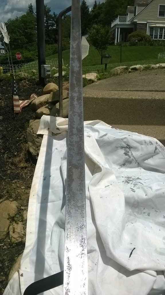 How to Paint Outdoor Metal Railings and Light Poles Dengarden