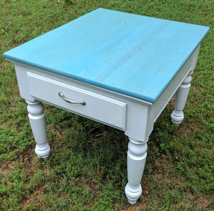 Home Decor DIY Two Ways to Refinish an End Table Dengarden