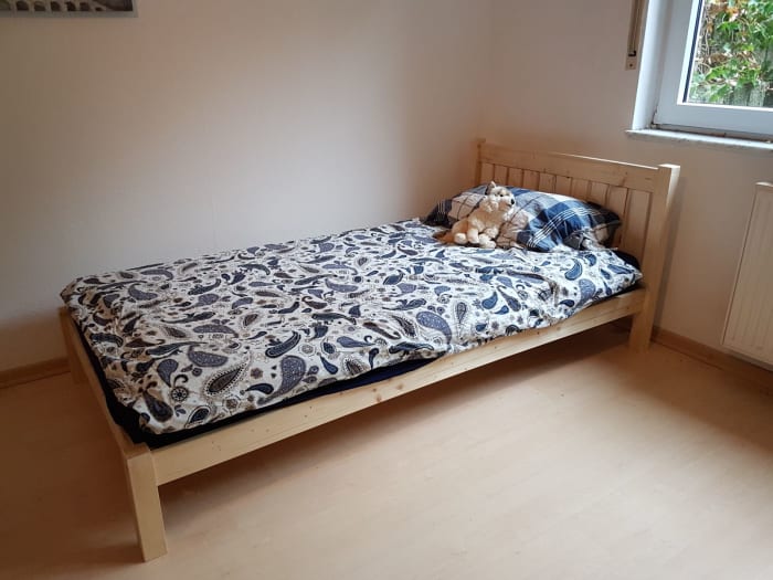 A nicely made bed is the one thing everybody in this house can agree on - and that's a great first step!