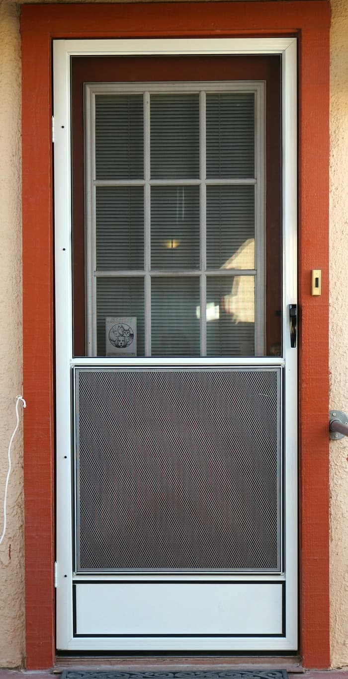 How to Install a Screen Door - Dengarden