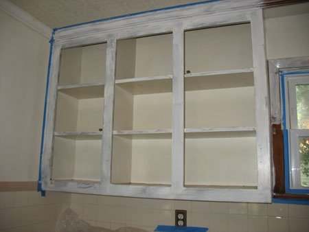 tips-for-spraying-shellac-based-primer-on-cabinets