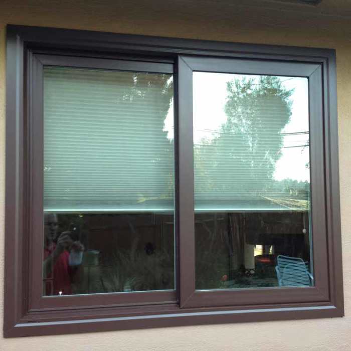 tips-for-painting-vinyl-windows