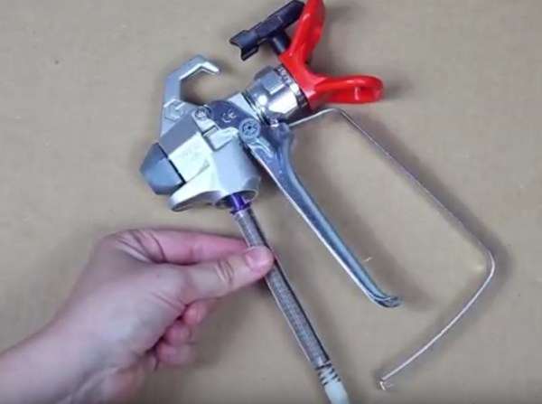 Clean your spray gun filter after each use.