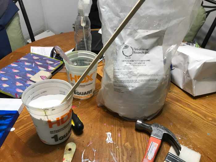 How to Use Chalk Paint as a Primer Dengarden