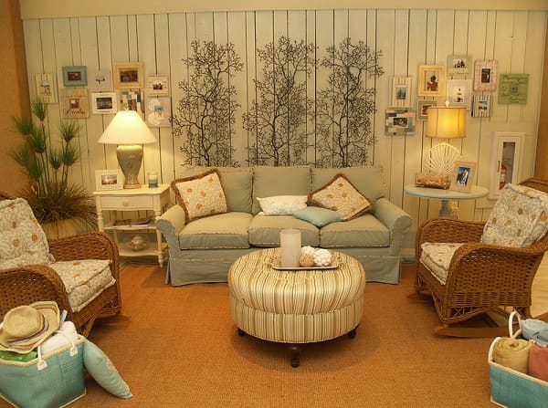 Interior design theme: A simple and beautiful beach home style of a living area.