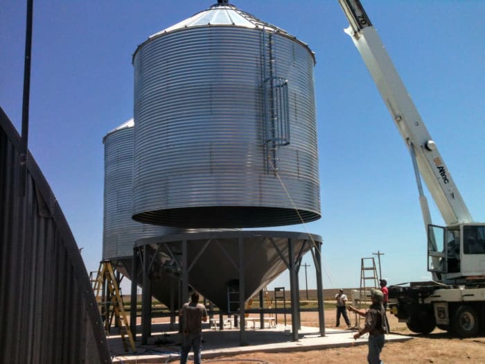 The weight is concentrated on the hopper legs, so extra reinforcement has been added into the concrete beneath each leg.