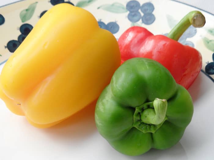 Like potatoes, bell peppers are nutritious nightshade plants and shouldn't be eliminated from the diet unnecessarily.