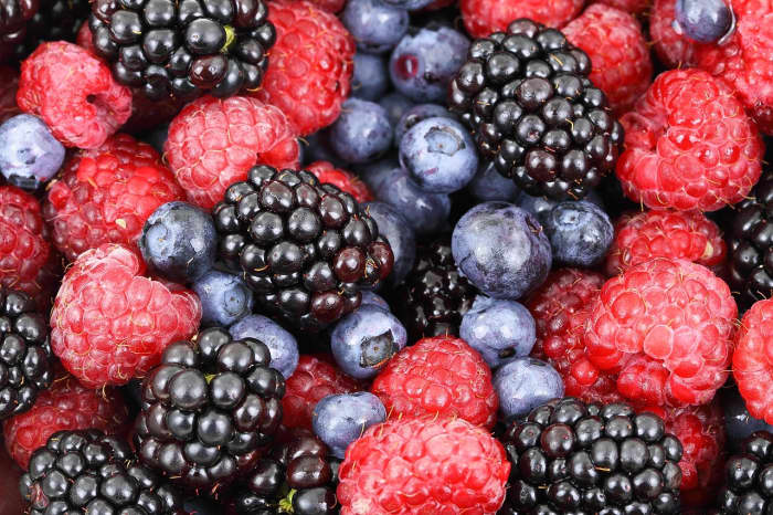 Berries are an important component of an anti-inflammatory diet.
