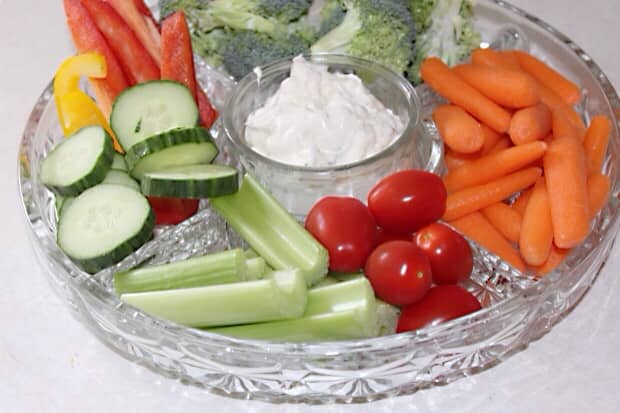 Vegetables such as celery, carrots, tomatoes, and cucumbers can cause oral allergy syndrome symptoms in some people.