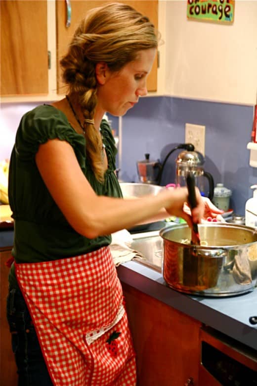 Stir yourself up some financial security. IRAs for housewives and stay-at-home moms.