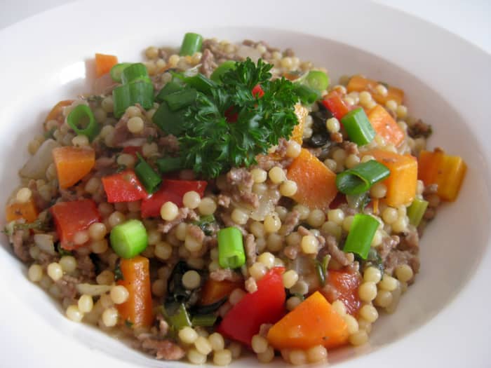 It tastes delicous and looks colourful - a serving of Italian couscous can be as cheap as AU70c per meal, depending on which ingredients you use and where you buy them.