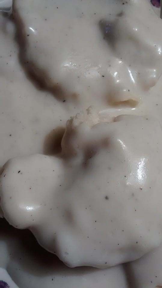How to Make White Gravy Without Bacon or Sausage Grease Delishably