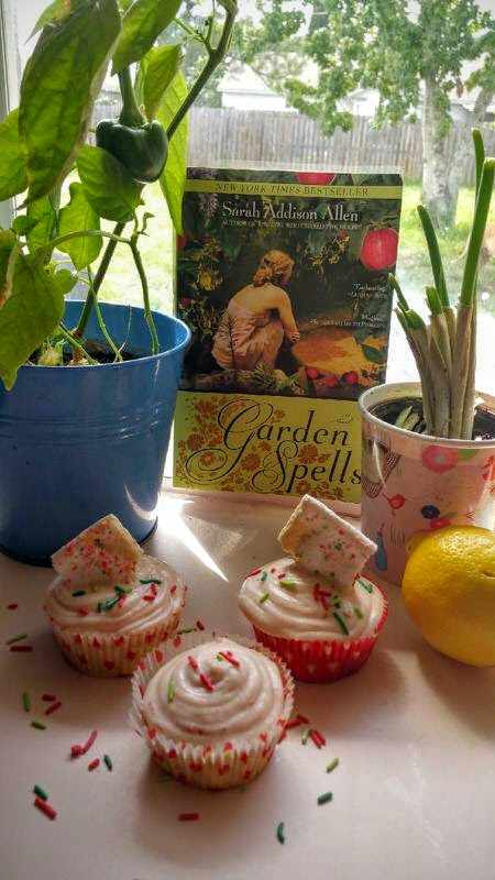 Strawberry Pop-Tart Cupcakes and "Garden Spells" by Sarah Addison Allen are a match made in heaven!
