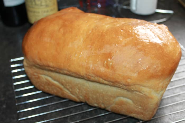 Heavenly and Easy Homemade White Sandwich Bread Recipe - Delishably