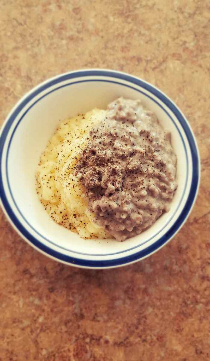 Homemade Hamburger Gravy Over Mashed Potatoes Delishably