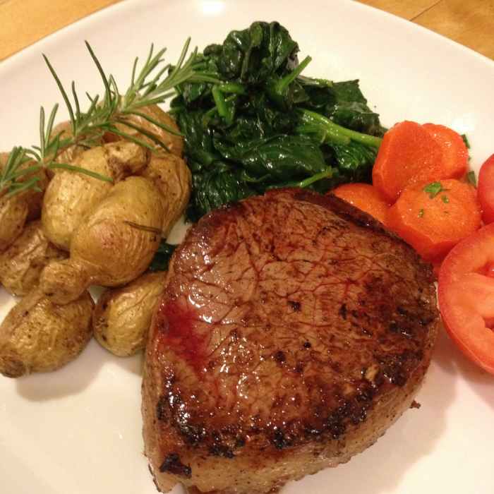 how-to-buy-and-cook-a-filet-mignon