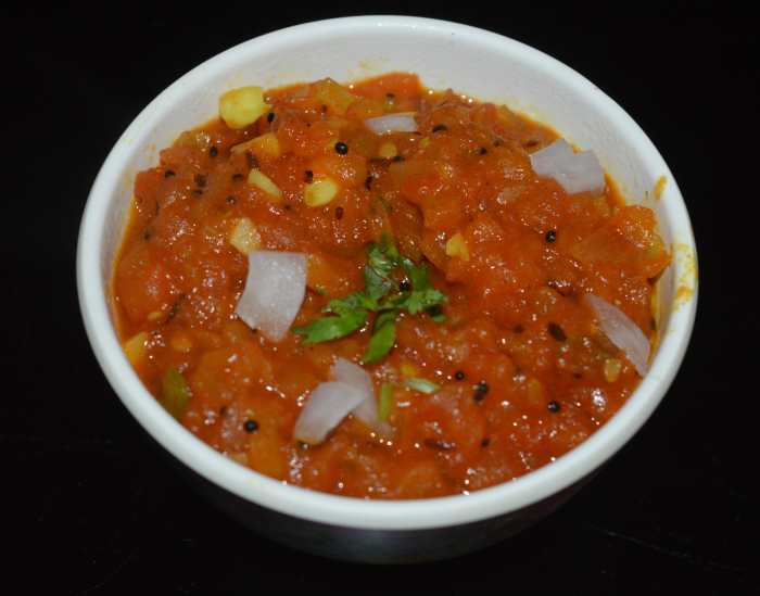 Homemade Roasted Tomato Salsa