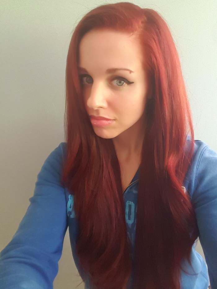 Tips and Tricks to Keep Your Red Hair Vibrant Bellatory