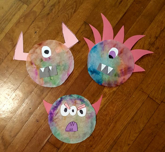 Tie-Dye Coffee Filter Monster Halloween Craft - FeltMagnet