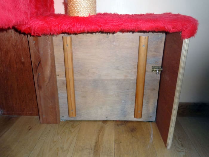 Did you know your insulator doubles as a bed for your cat? Bespoke Insulator bolted in place over cat flap.