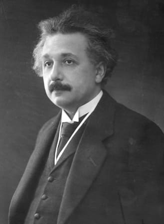 Why 1905 Is Considered Einstein's Miracle Year - Owlcation