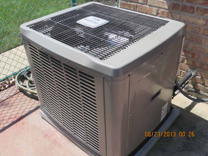 Central air conditioning units keep down excess humidity and are a reliable way to control temperature. They also trap allergens in the filter, and enable you to keep your home cool without opening your windows and exposing you to allergens.