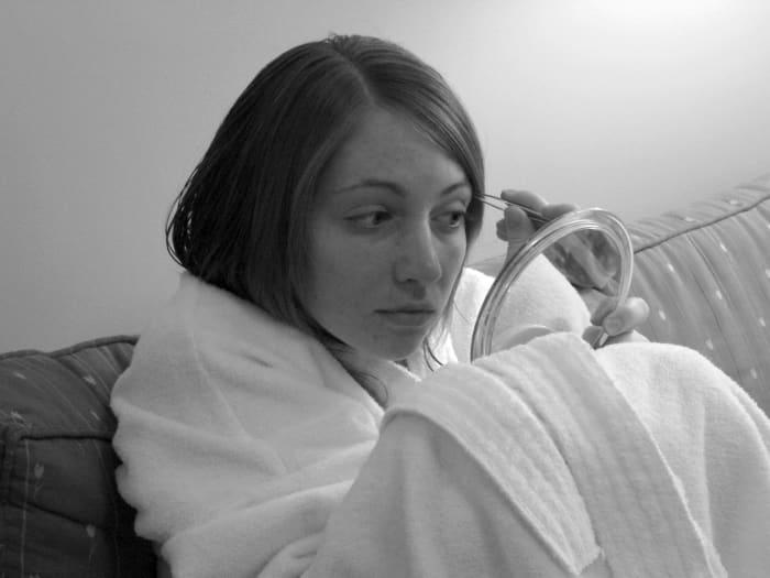 People with trichotillomania tend to spend a lot of time looking in mirrors.