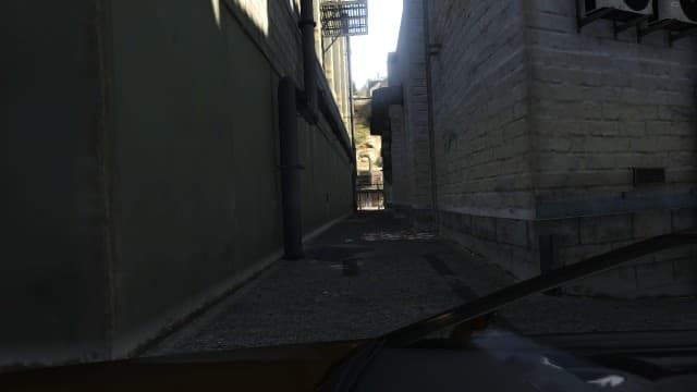 This alley is narrow enough to protect you from the vision of police helicopters and cruisers will pass you by if you don't draw attention.