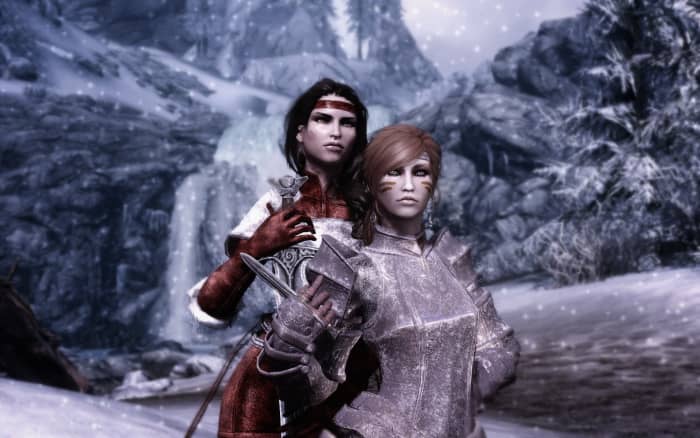 A player character in "Skyrim" wearing armour from the "Xenius Armour Compilation" mod.