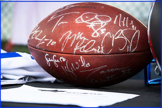Some of the most commonly forged autographs are those of professional athletes. Buyers should only deal with reputable and established autograph dealers.