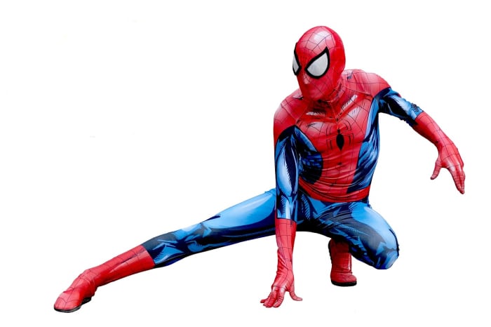 ASM fans are given a fun trio of tales that sees Spidey take on Hammerhead and Magnum Moses? Plus, a war story centered on Flash Thompson about a mission that will change his life forever.