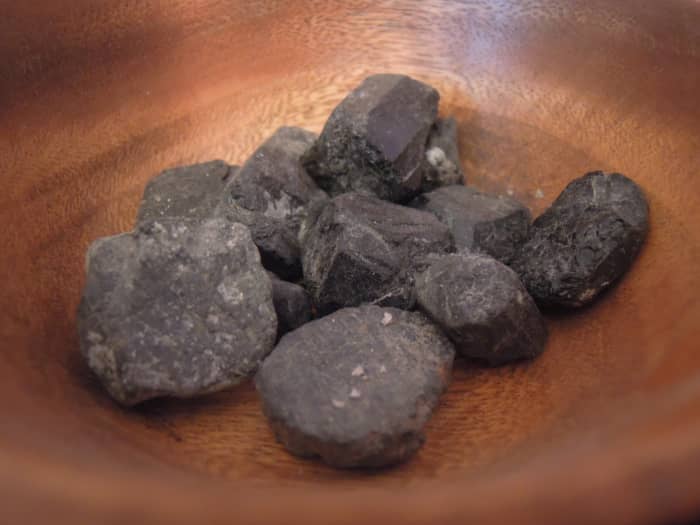 Black tourmaline crystals are useful for clearning and balancing the chakras.