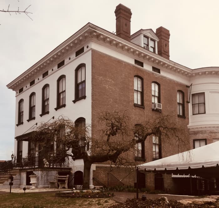 Over time, the Lemp family inexplicably suffered a string of suicides and mysterious deaths which, along with Prohibition, led to the gradual decline of their brewery empire.